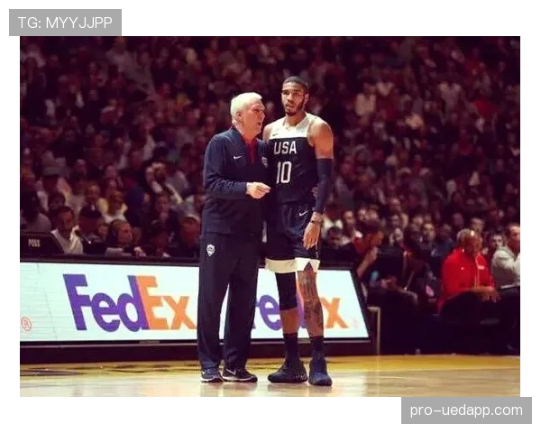 新手看罚球：NBA与FIBA规则在投篮时间和触线限制上有何差异？